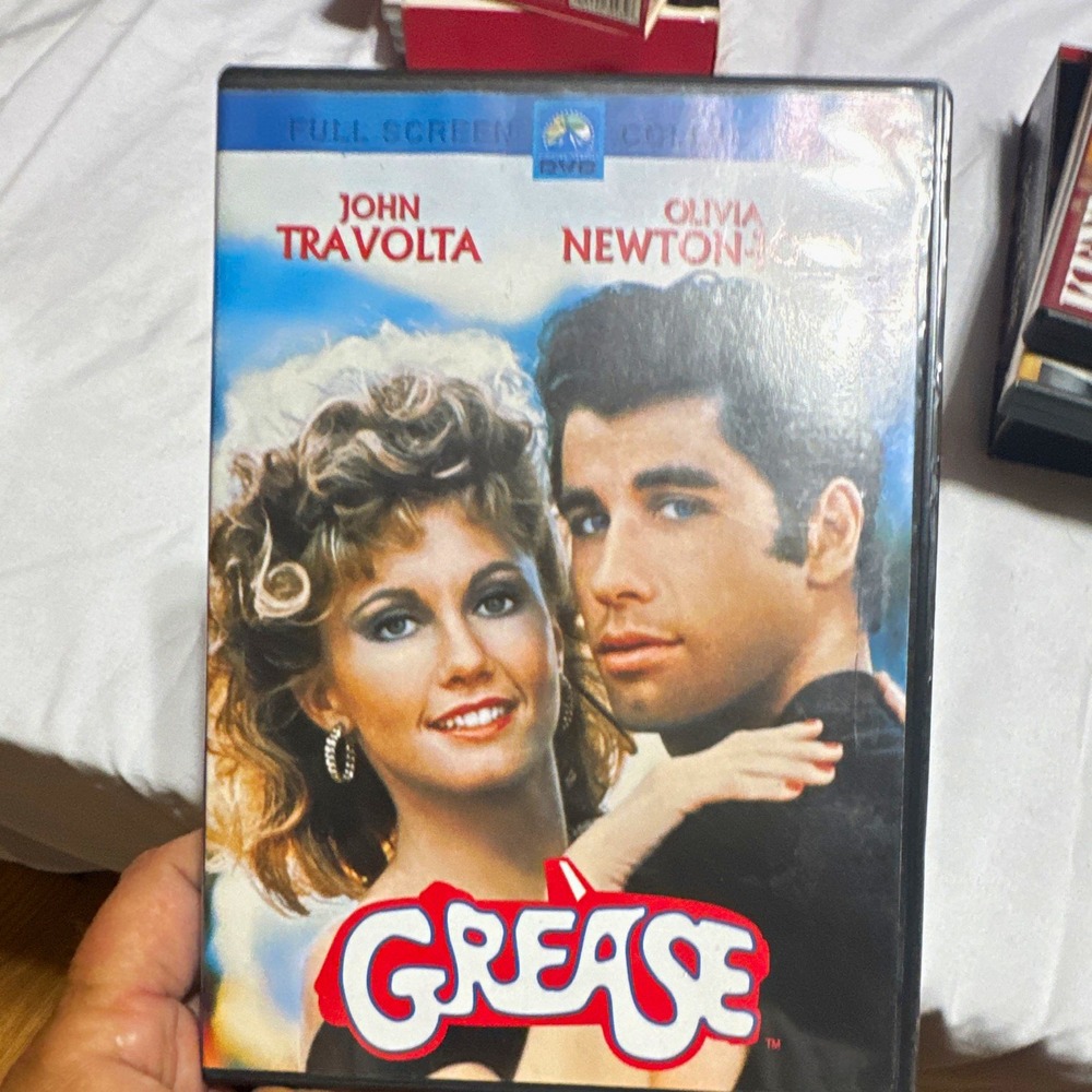 Paramount Pictures Grease DVD John Travolta PG (1978) Full Screen 110 min R1